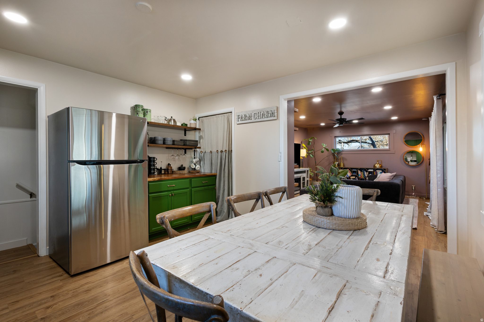 BIG WILLOW - Residential