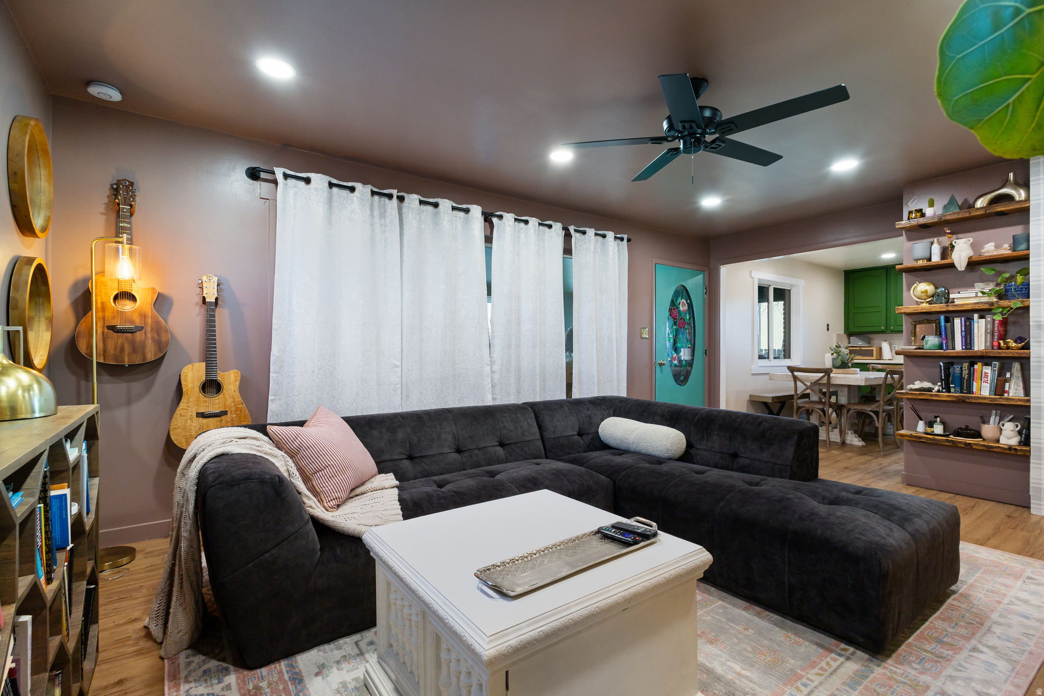 BIG WILLOW - Residential