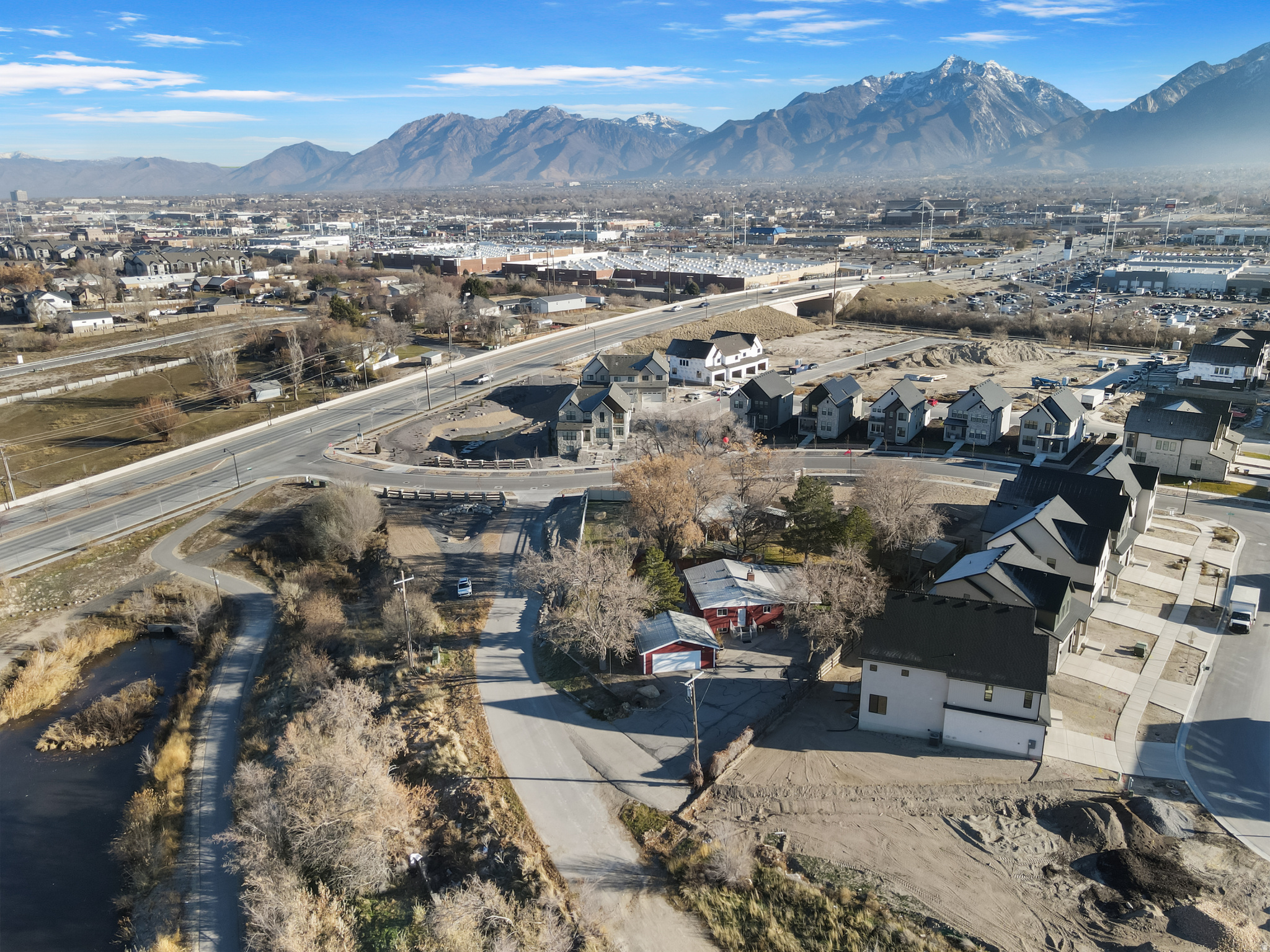 BIG WILLOW - Residential