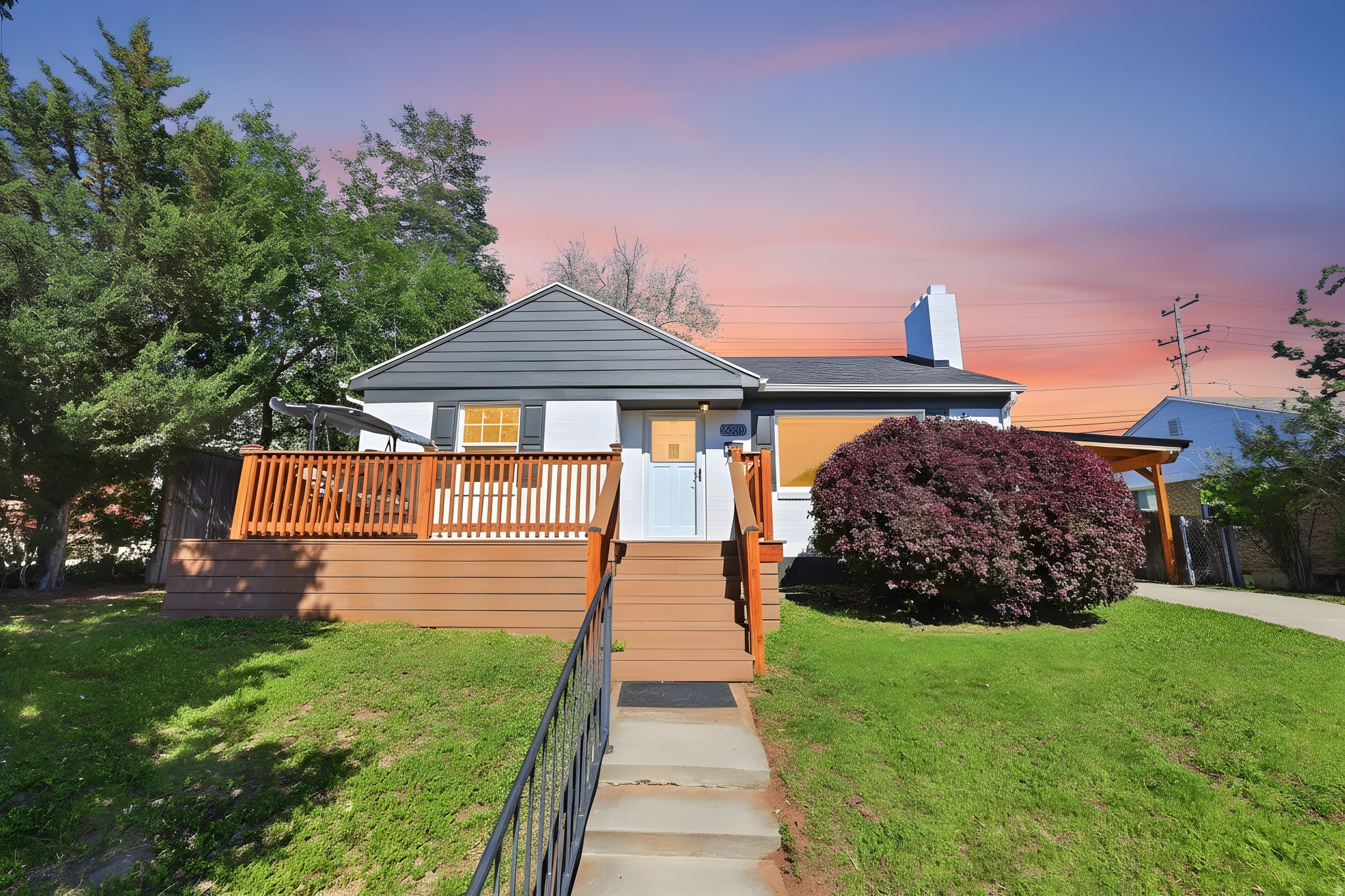 COUNTRY CLUB HTS - Residential
