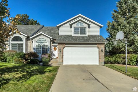 Photo of 6910 S PROMENADE DR E, Cottonwood Heights, UT 84121 (MLS # 2112481)