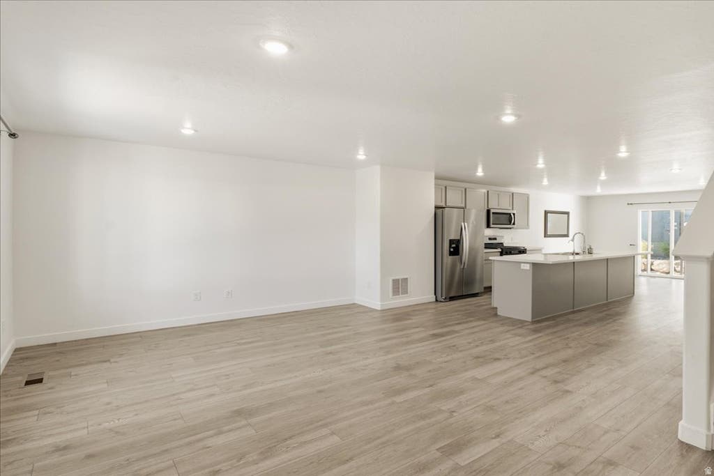 Photo of 1872 N TEN HENS AVE #1154, Tooele, UT 84074 (MLS # 2177224)