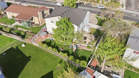 Tiny photo for 1264 BROOKE LN, Farmington, UT 84025 (MLS # 2149411)