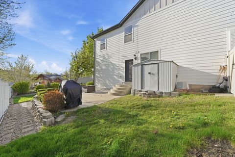 Tiny photo for 1264 BROOKE LN, Farmington, UT 84025 (MLS # 2149411)