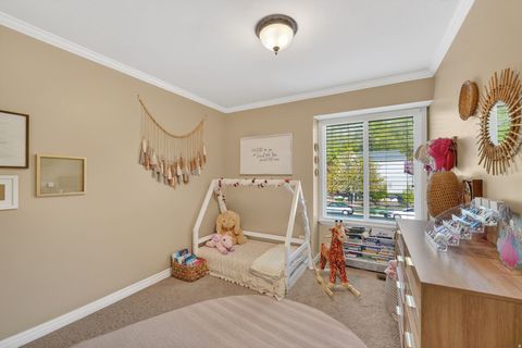 Tiny photo for 1264 BROOKE LN, Farmington, UT 84025 (MLS # 2149411)