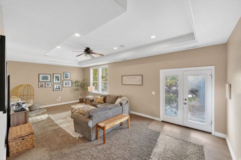 Tiny photo for 1264 BROOKE LN, Farmington, UT 84025 (MLS # 2149411)