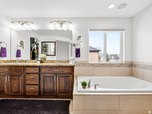 SNOWS SPRINGS - Residential