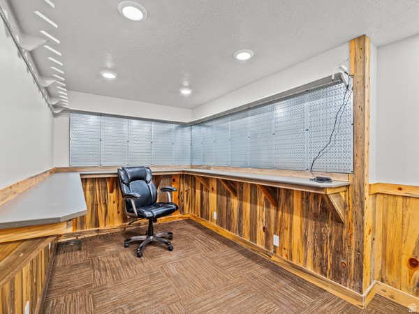 SNOWS SPRINGS - Residential