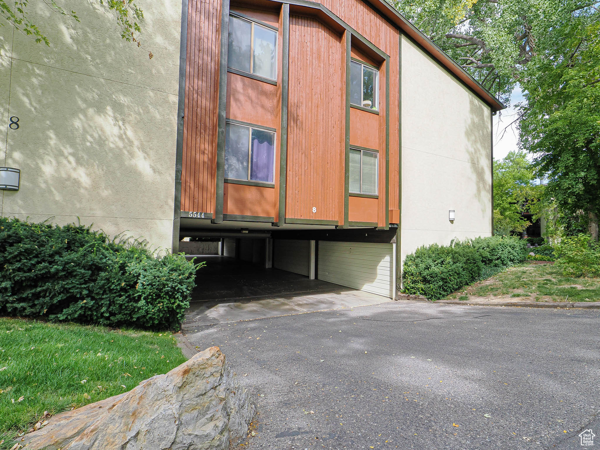 SPRINGTREE - Residential