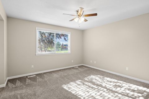 Tiny photo for 1563 OAKRIDGE PARK DR, Farmington, UT 84025 (MLS # 2120231)