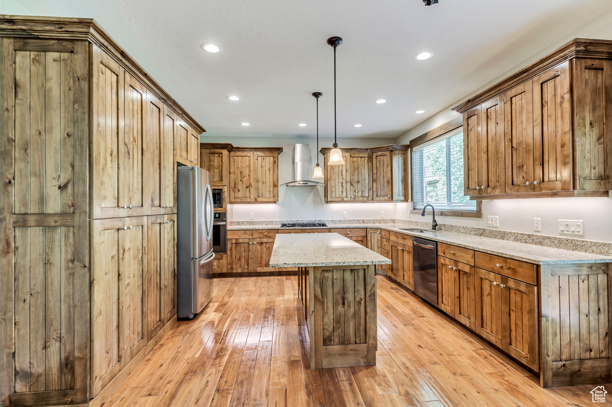 COTTAGES ON THE GREEN - Residential Lease