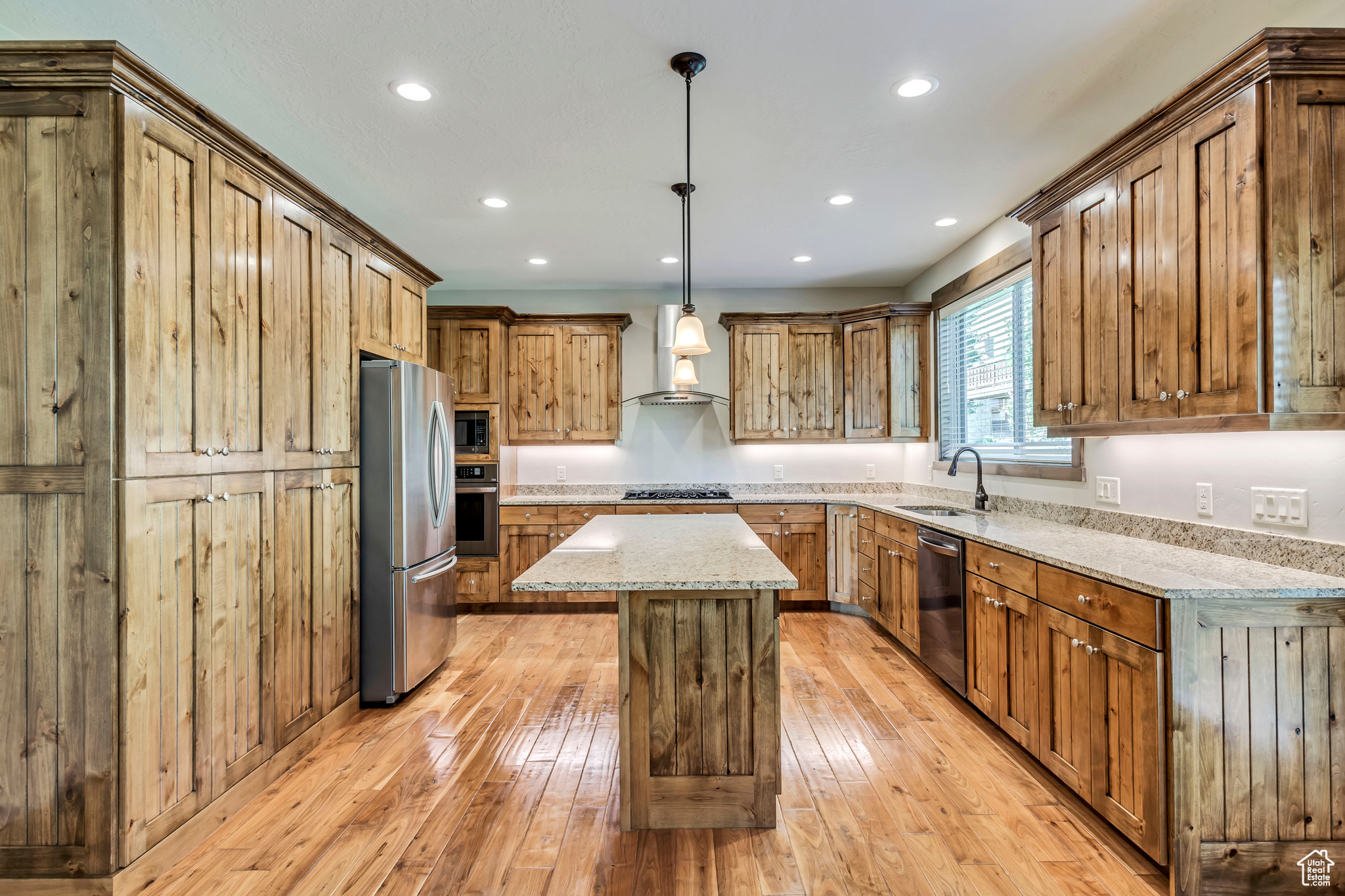 COTTAGES ON THE GREEN - Residential Lease