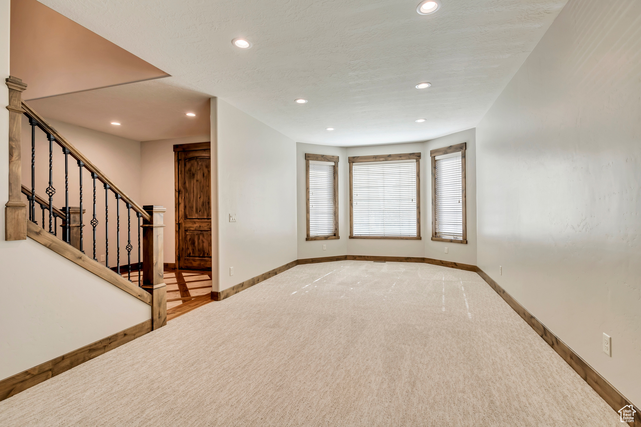 COTTAGES ON THE GREEN - Residential Lease