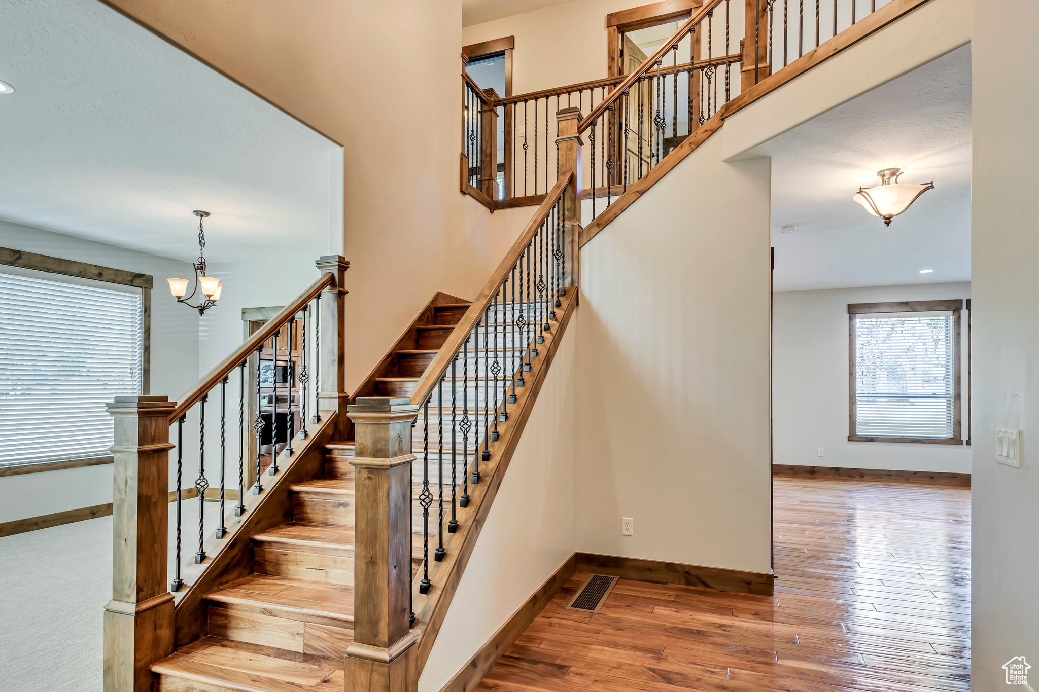 COTTAGES ON THE GREEN - Residential Lease