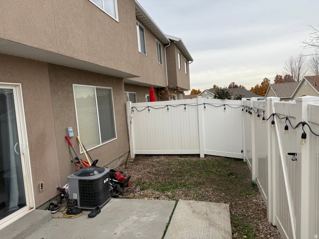 NEW TOWN SQUARE - Residential