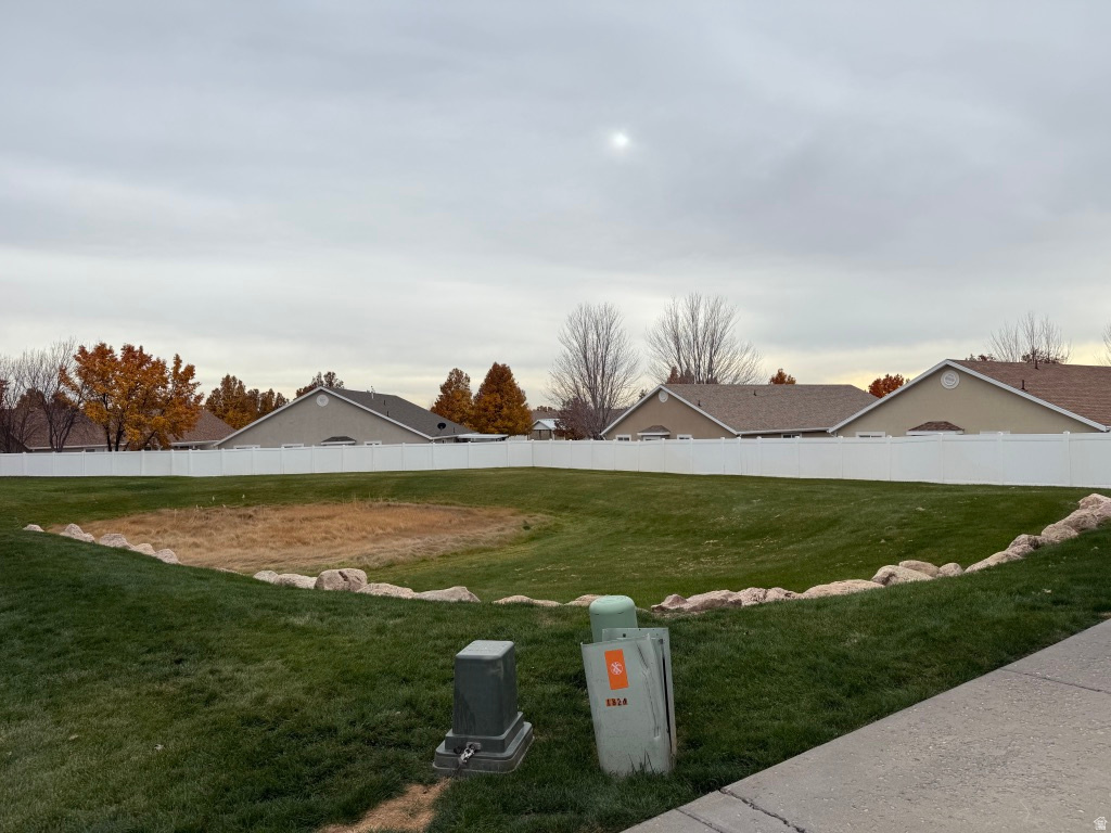 NEW TOWN SQUARE - Residential