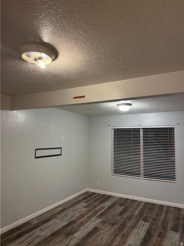 NEW TOWN SQUARE - Residential