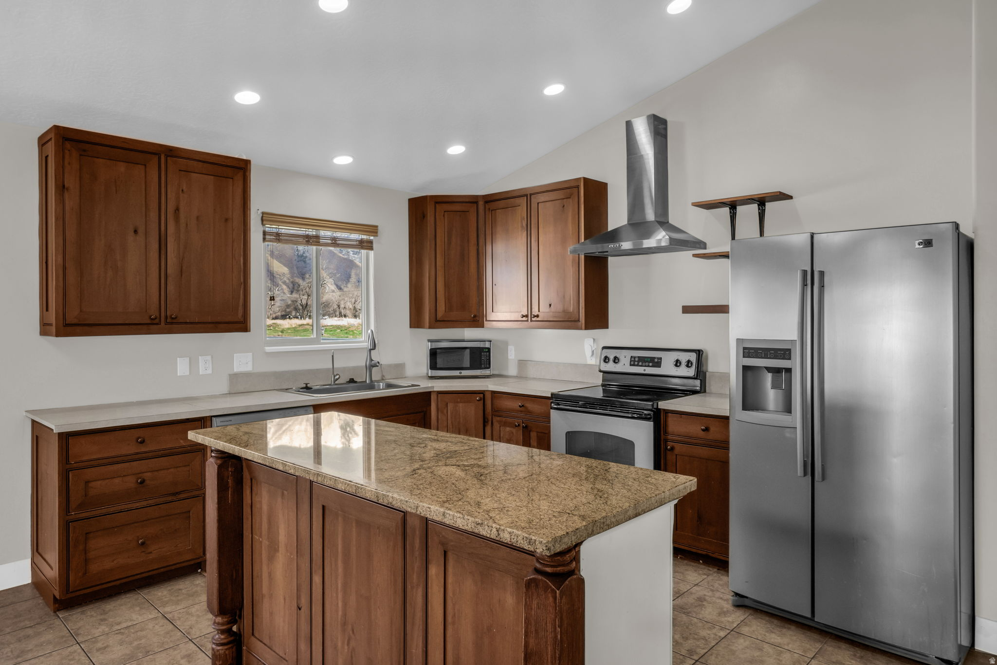 WILDFLOWER ESTATES - Residential