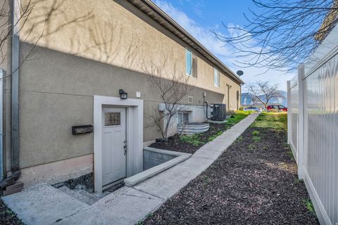 Tiny photo for 1836 W 800 N, Mapleton, UT 84664 (MLS # 2142140)