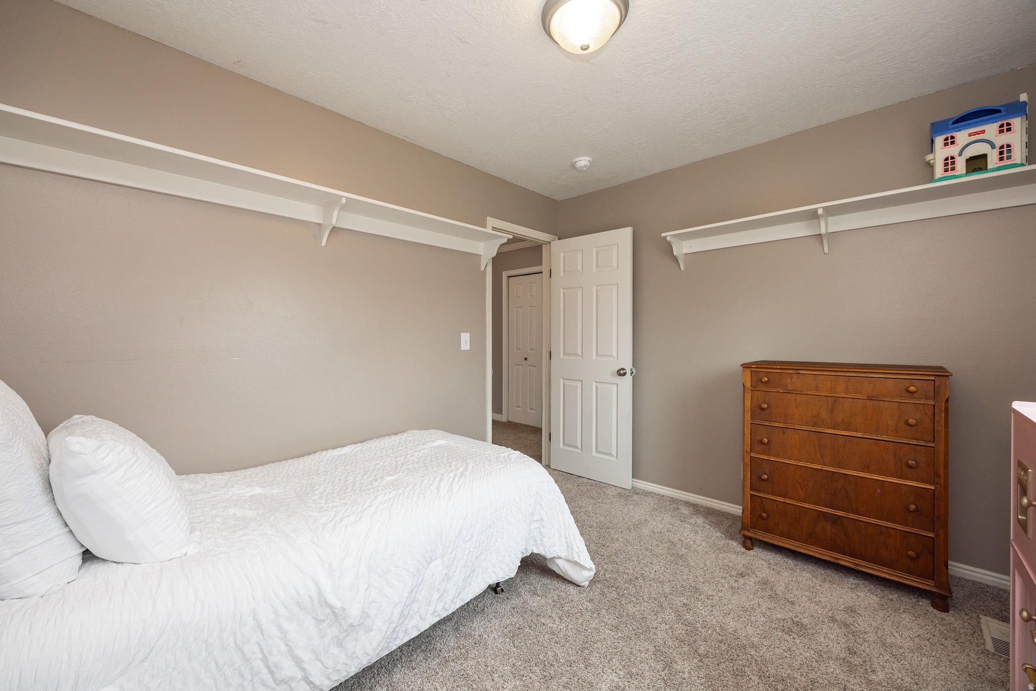 GREENBELT ESTATES - Residential