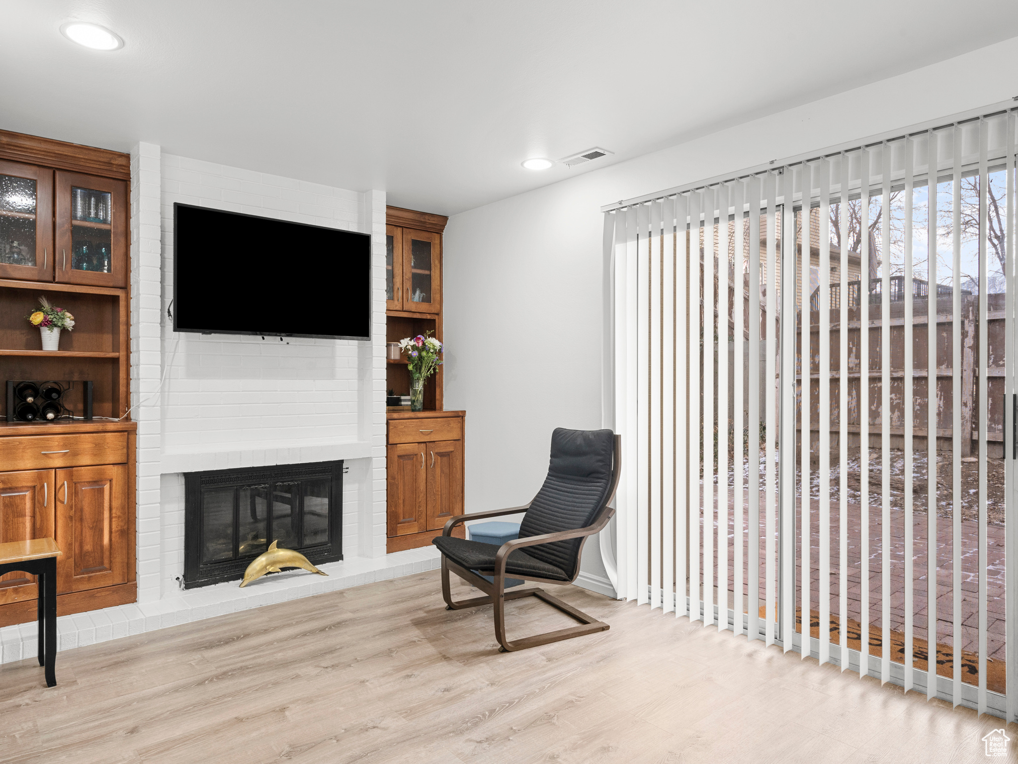 WILLOWS CONDM - Residential