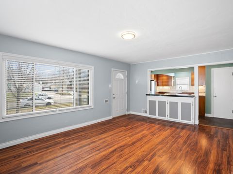 Tiny photo for 2742 S ALDEN ST E, Salt Lake City, UT 84106 (MLS # 2127548)