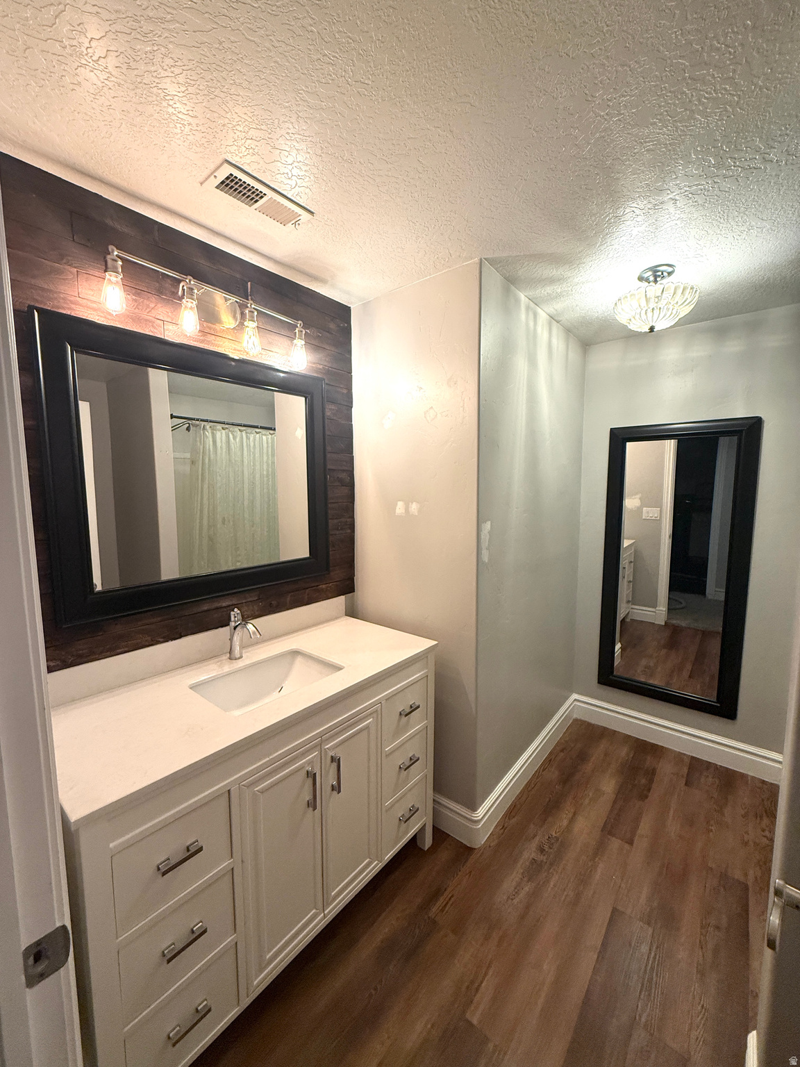 CANYON VIEW  EST - Residential