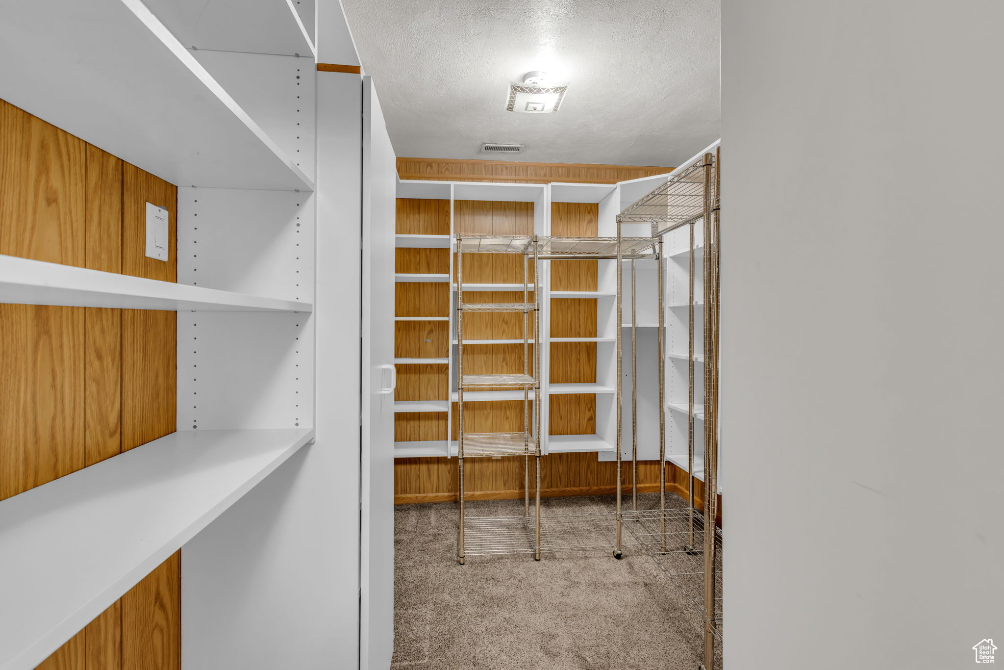 HOFFMAN HEIGHTS - Residential