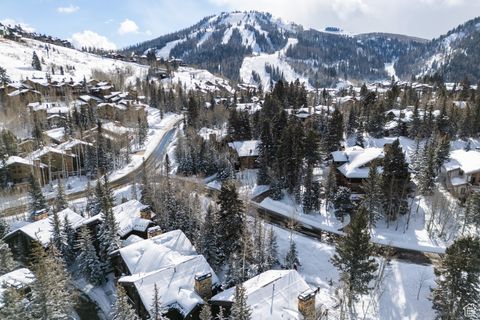 Condo For Sale - 8165 E Royal St #11<br/> Summit County, Park City, UT 84060