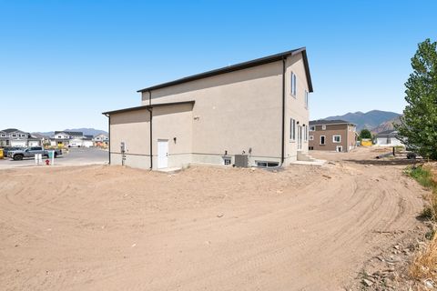 Tiny photo for 446 N 460 E #9, Salem, UT 84653 (MLS # 2105404)