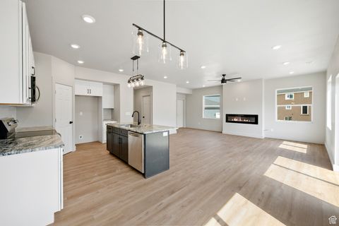 Tiny photo for 446 N 460 E #9, Salem, UT 84653 (MLS # 2105404)