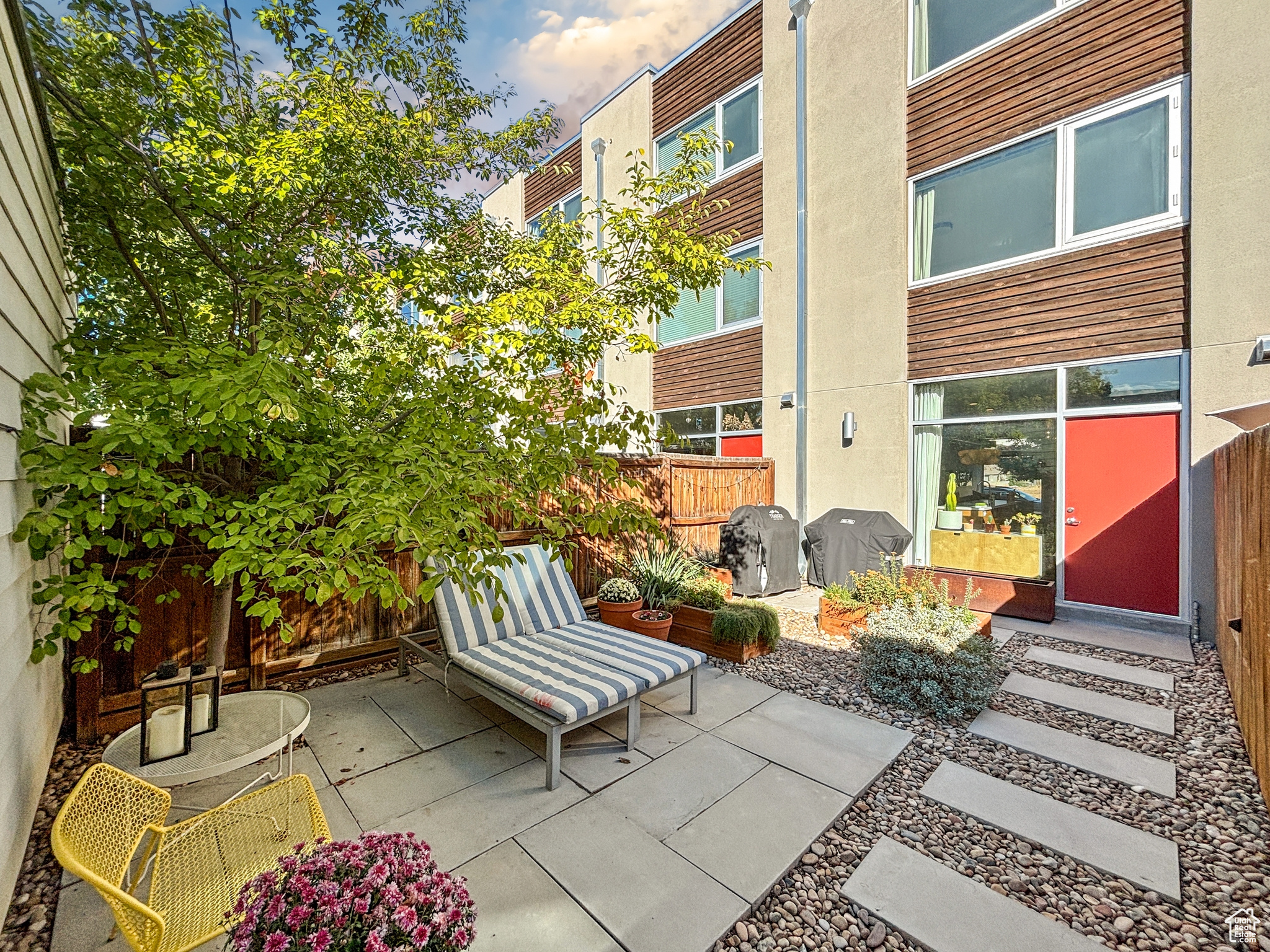 ROWHAUS - Residential