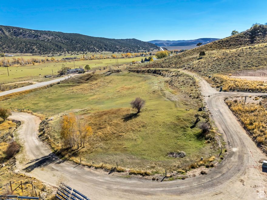 Stunning building lot in Wanship. Full acre with mountain and meadow views. Quick access to the freeway for easy commute to the city.   HOA rights to bring a horse or two! Walking distance to the 25 mile rail trail. Near the Weber river for blue ribbon fishing!! Close to Rockport state park for all the available lake and recreation activities. With dark sky nights, clean mountain air this is the perfect place to call home!  Square footage figures are provided as a courtesy estimate only and were obtained from county records .  Buyer is advised to obtain an independent measurement.