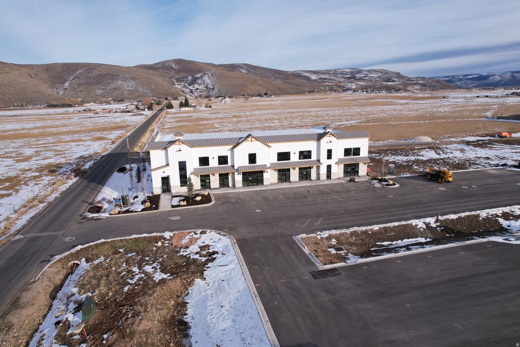 Photo of 1224 S HARWOOD WAY E, Francis, UT 84036 (MLS # 2133991)