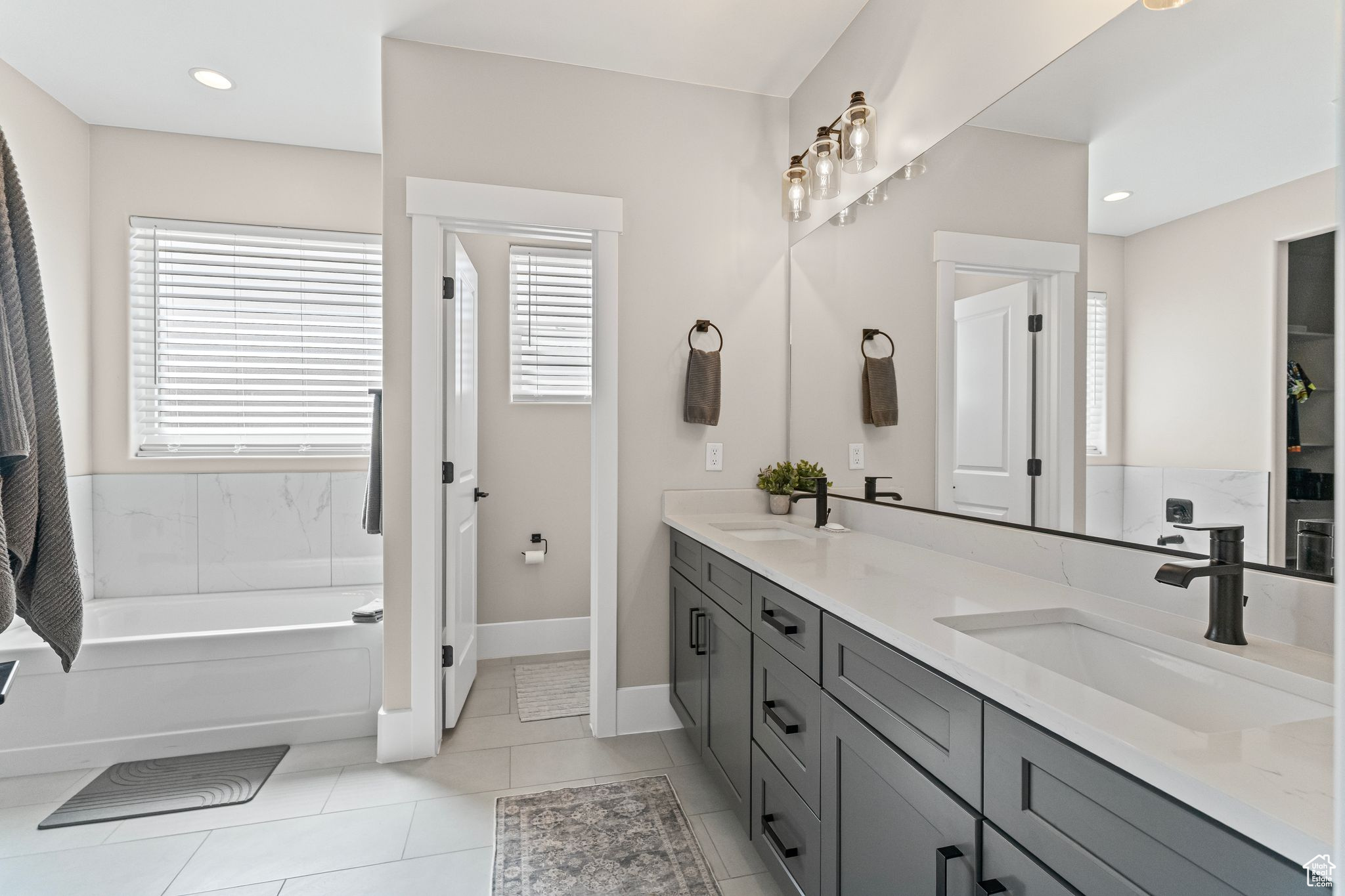 TALON POINTE - Residential