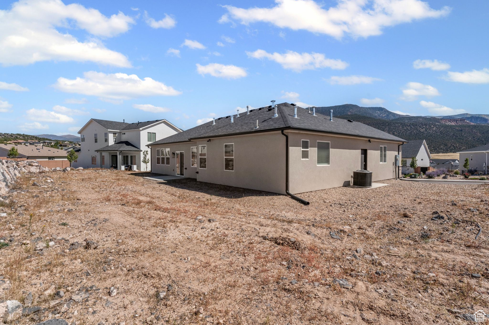 TALON POINTE - Residential