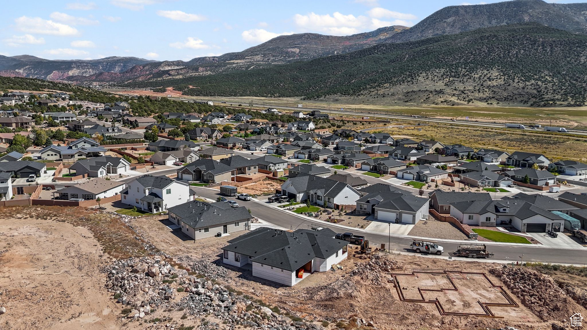 TALON POINTE - Residential