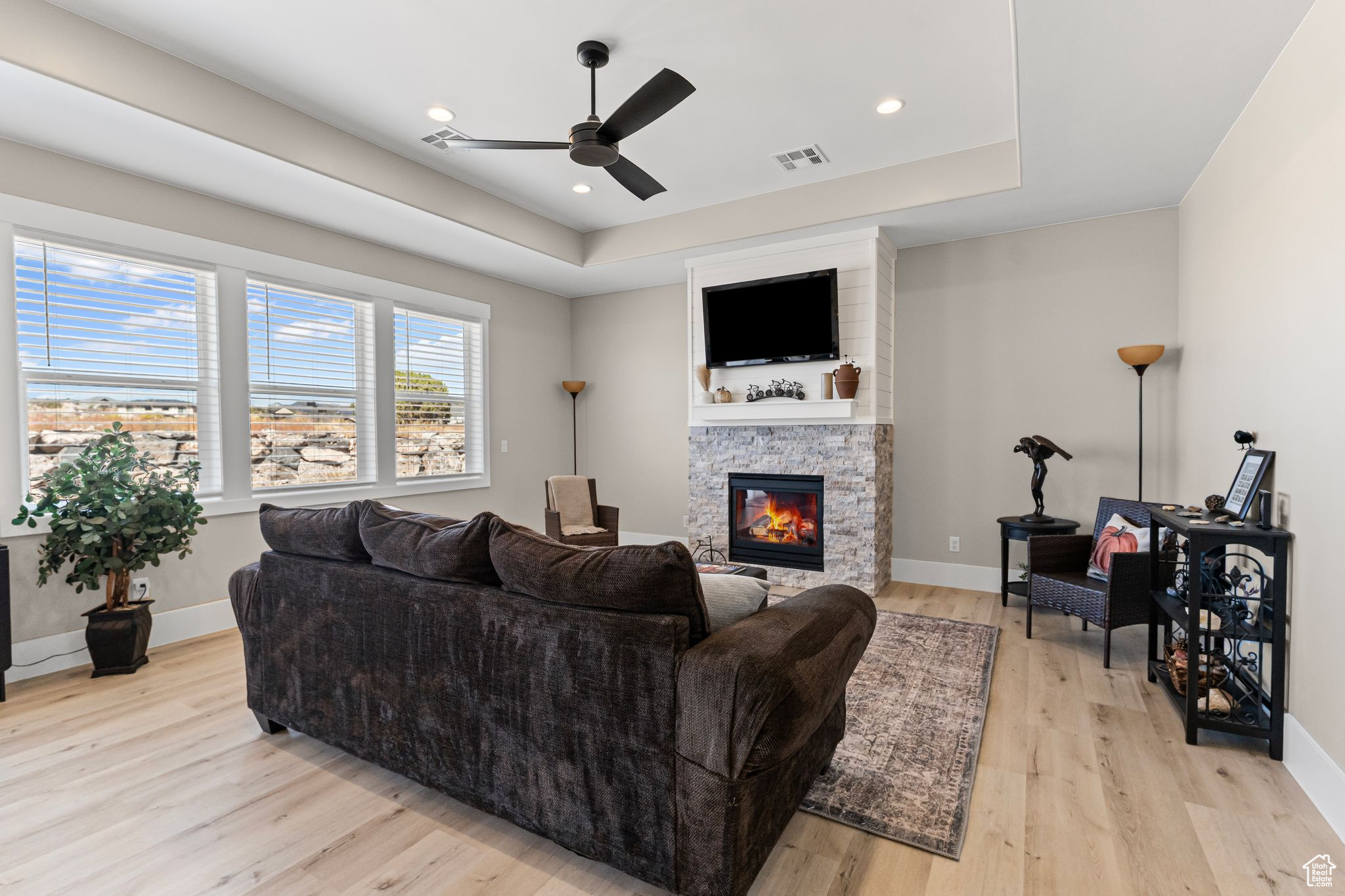 TALON POINTE - Residential