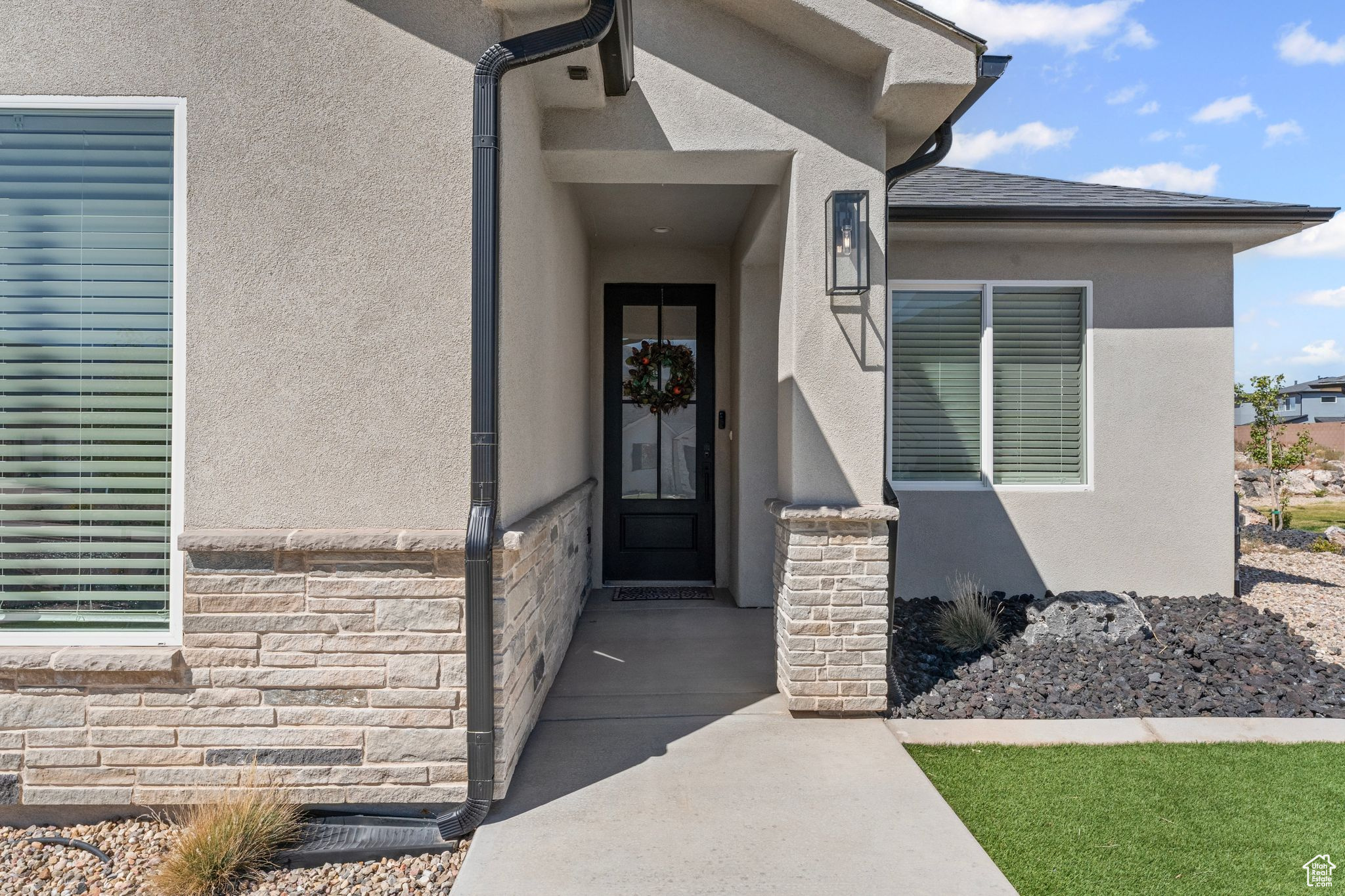 TALON POINTE - Residential