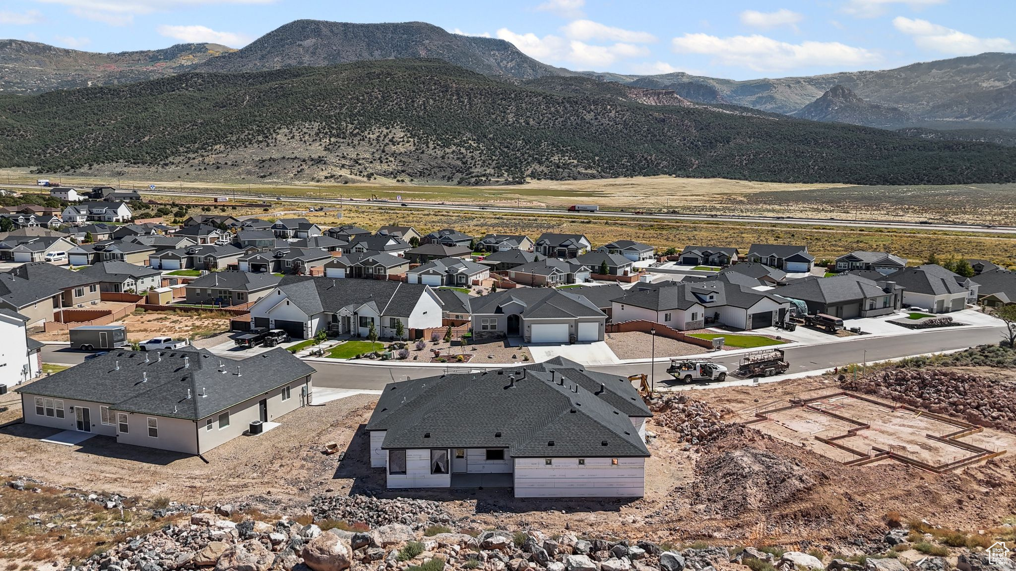 TALON POINTE - Residential