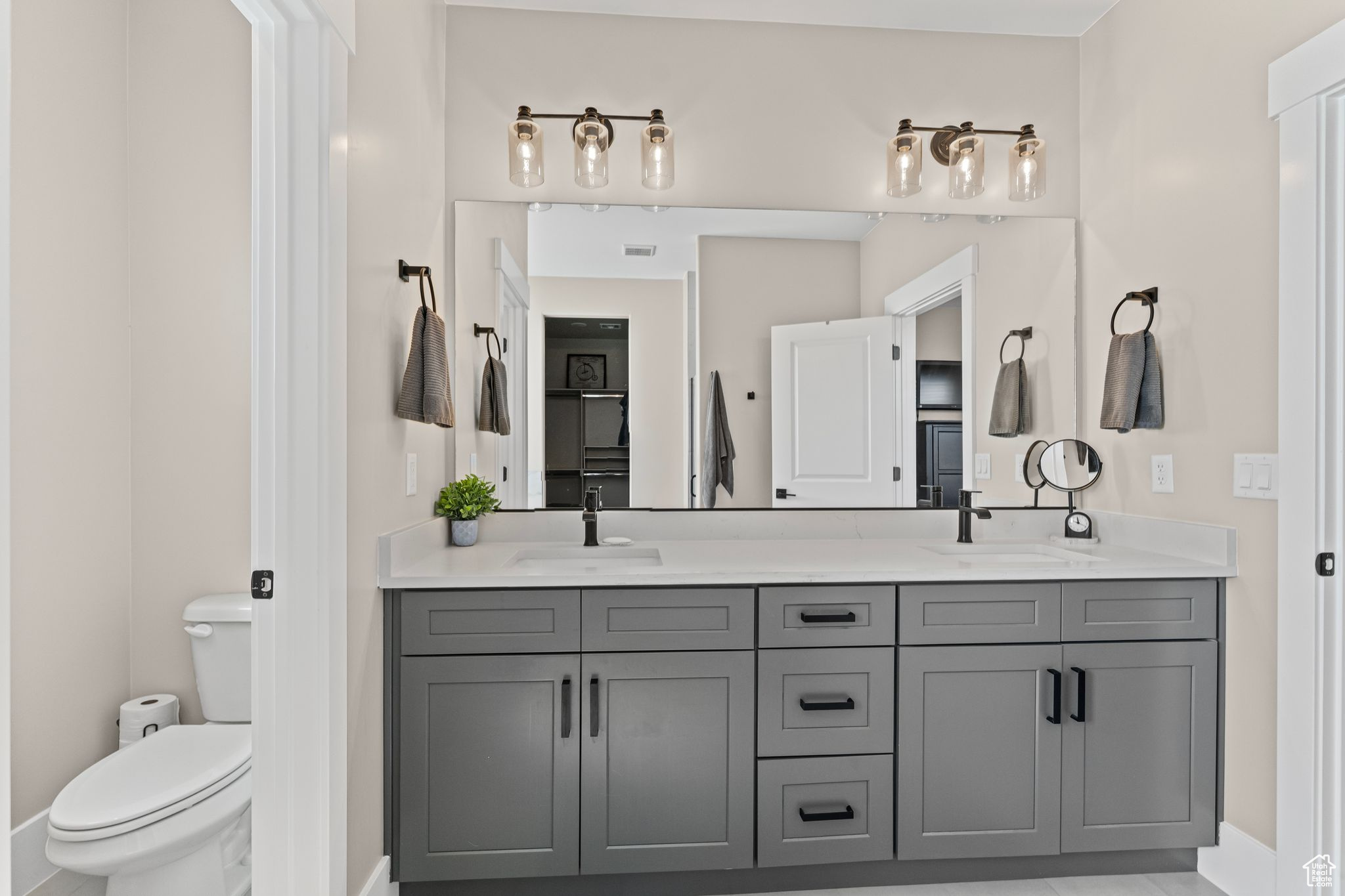 TALON POINTE - Residential