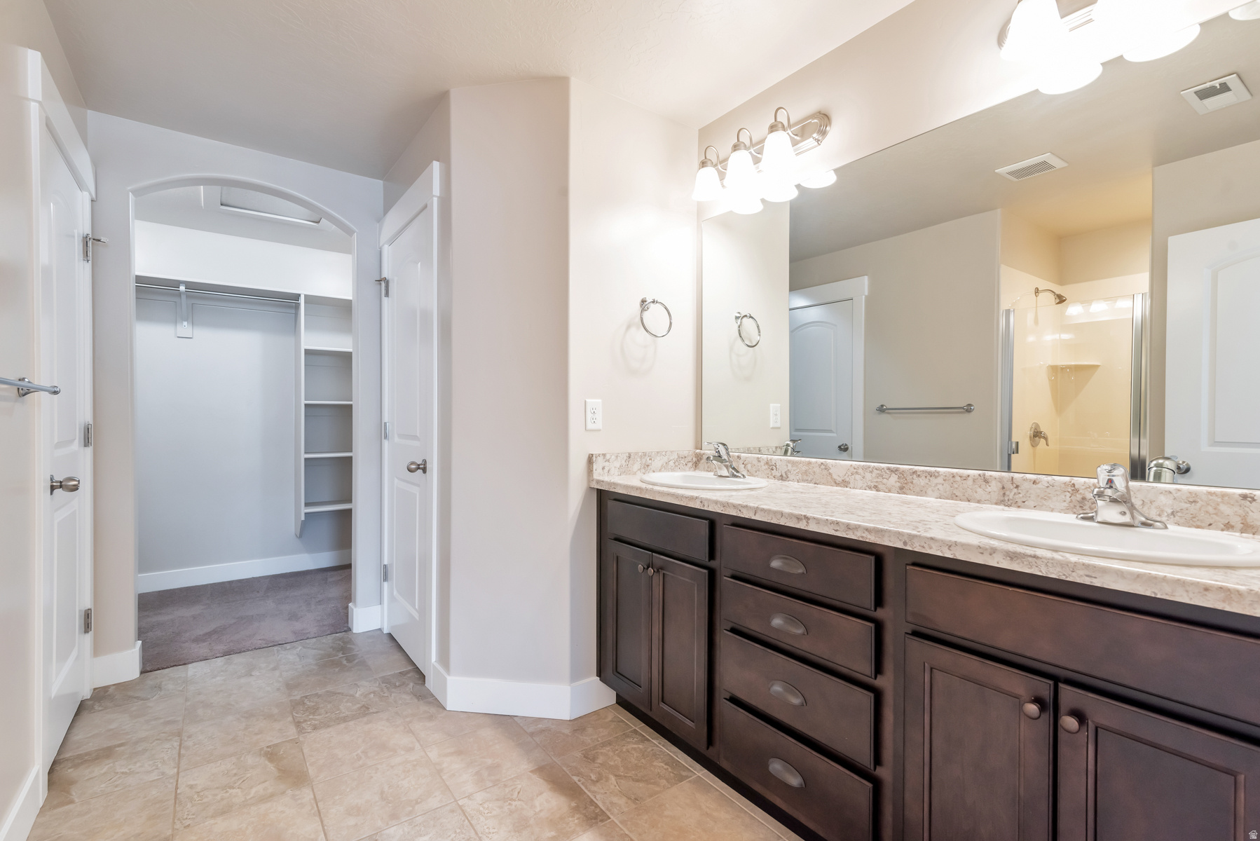 THE EXCHANGE - Residential