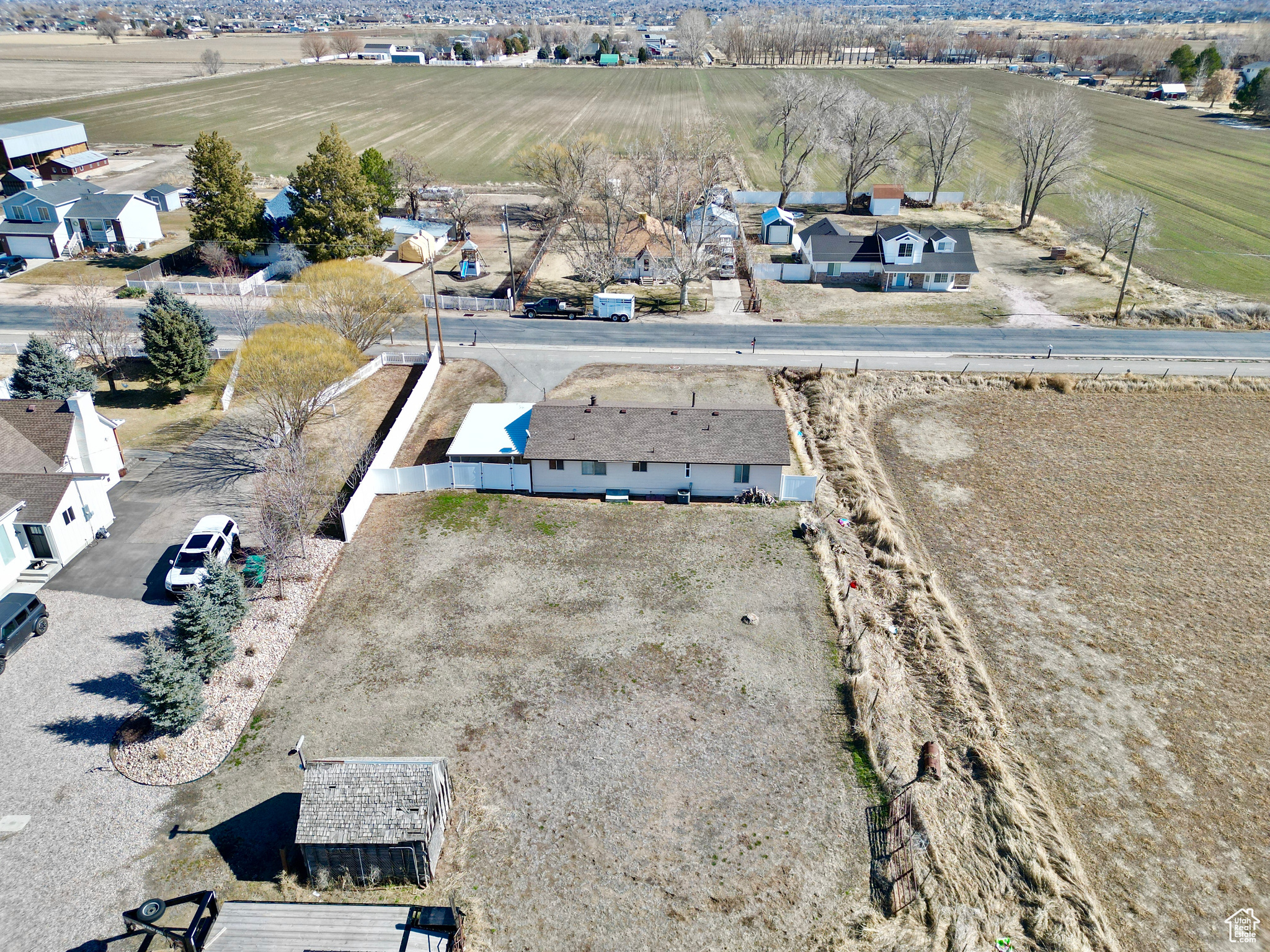 5785 S 5500, Hooper, Utah image 32
