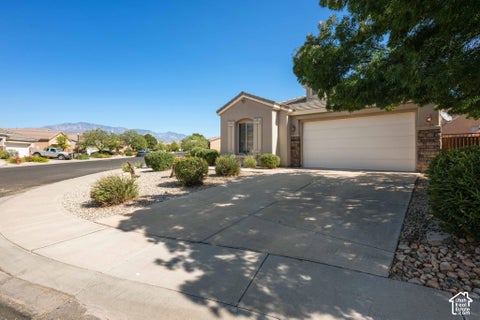 Tiny photo for 3166 E FOURTEEN FAIRWAY DR, Washington, UT 84780 (MLS # 2189227)