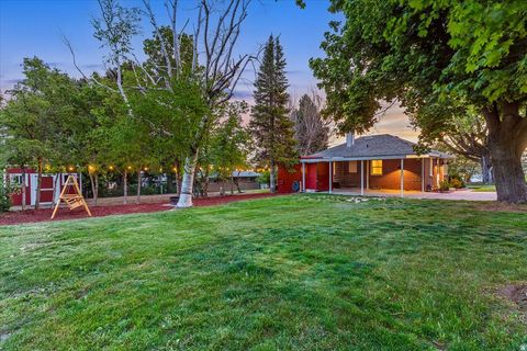 Photo of 2790 N 600 E, North Ogden, UT 84414 (MLS # 2152653)