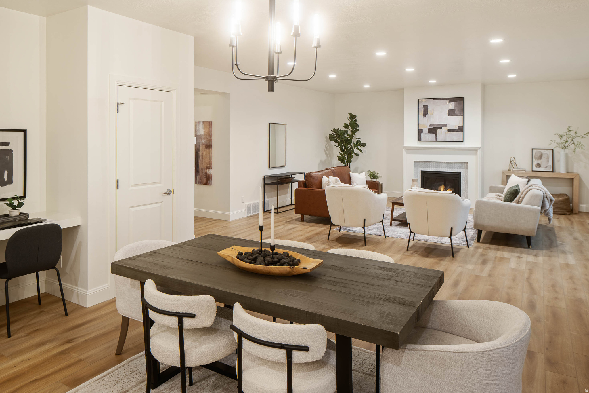 DAVIS FARMS ENTERPRISES, LLC - Residential