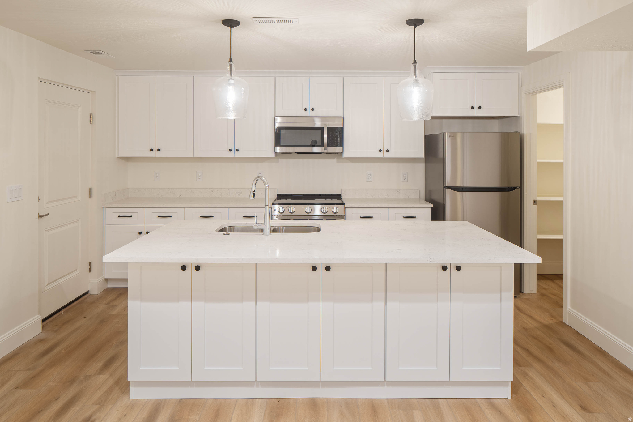 DAVIS FARMS ENTERPRISES, LLC - Residential