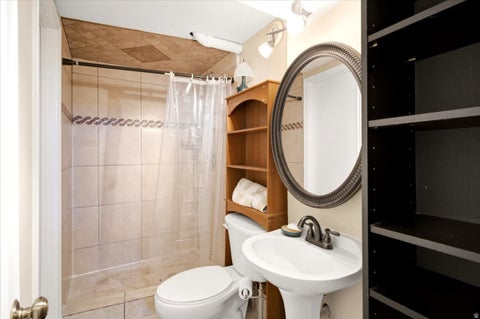 Tiny photo for 2626 W 1700 N, Clinton, UT 84015 (MLS # 2169425)