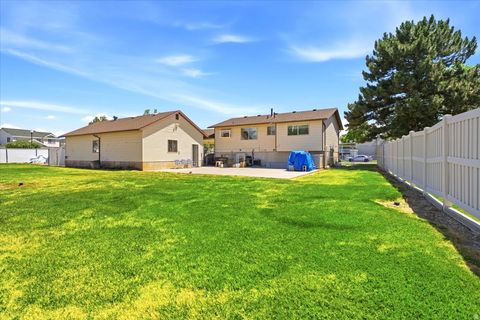 Tiny photo for 2626 W 1700 N, Clinton, UT 84015 (MLS # 2169425)