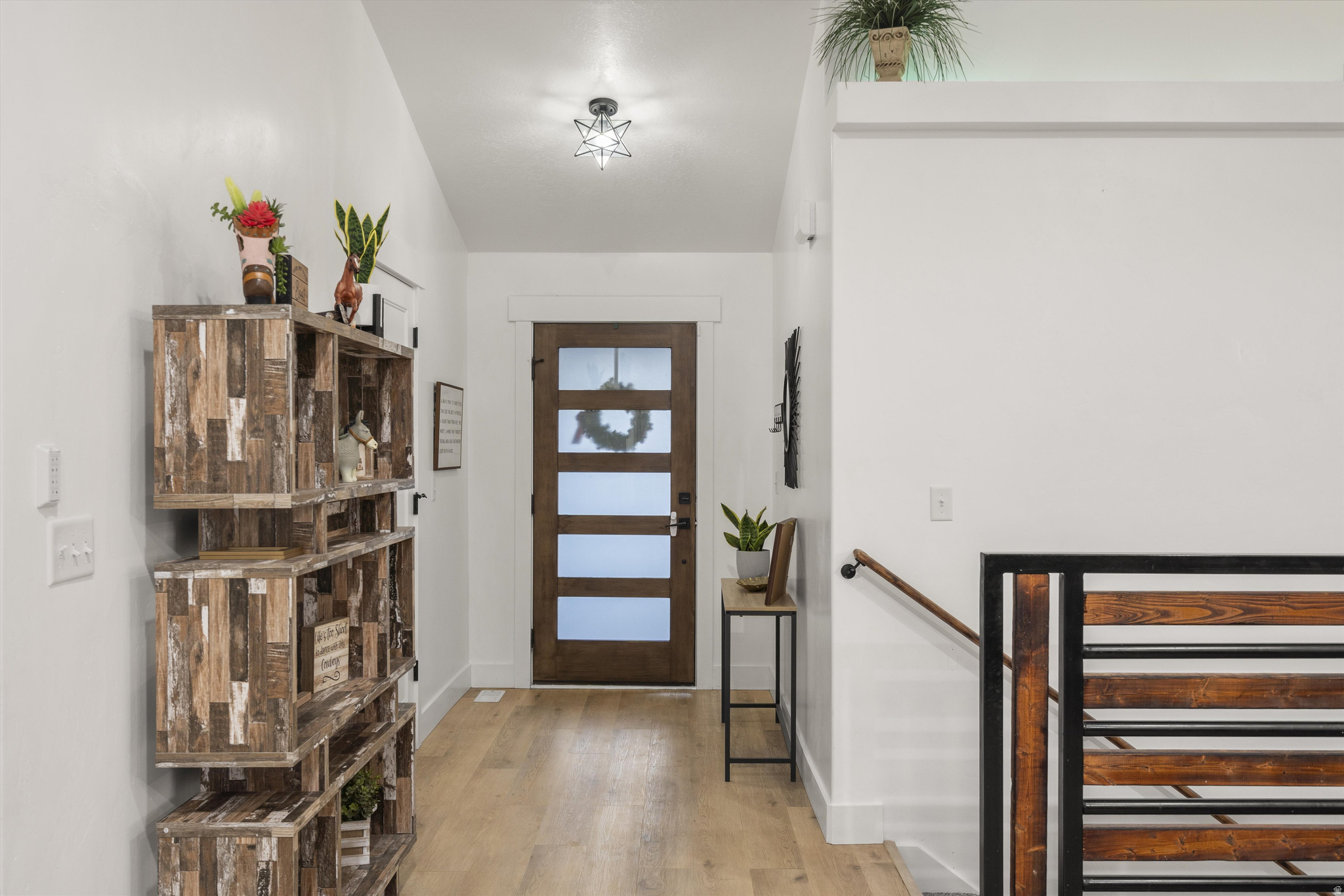 BELMONT SPRINGS PARK - Residential